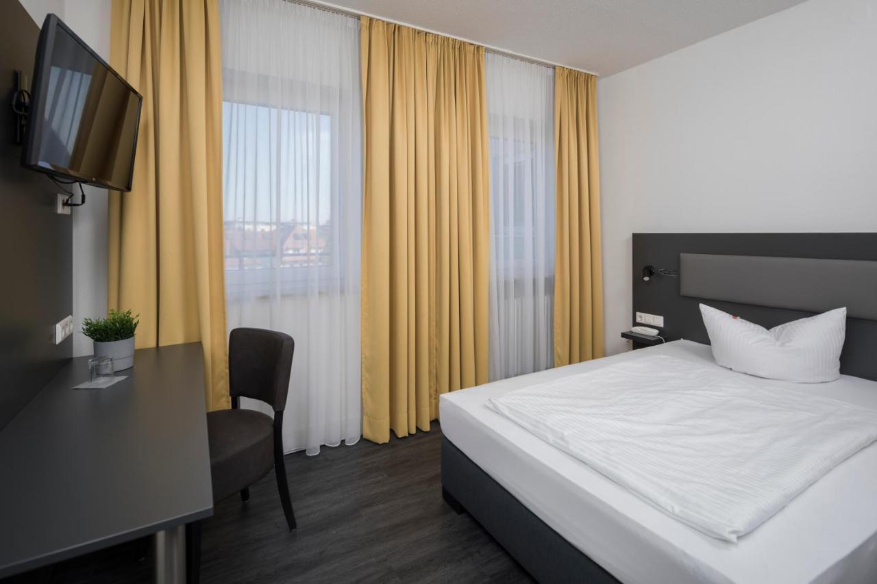 Hotel Zeppelin - Das Original FDH Екстериор снимка